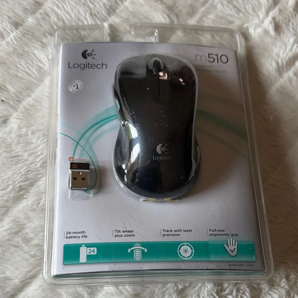 Logitech M510 Wireless Mouse - Glossy Black